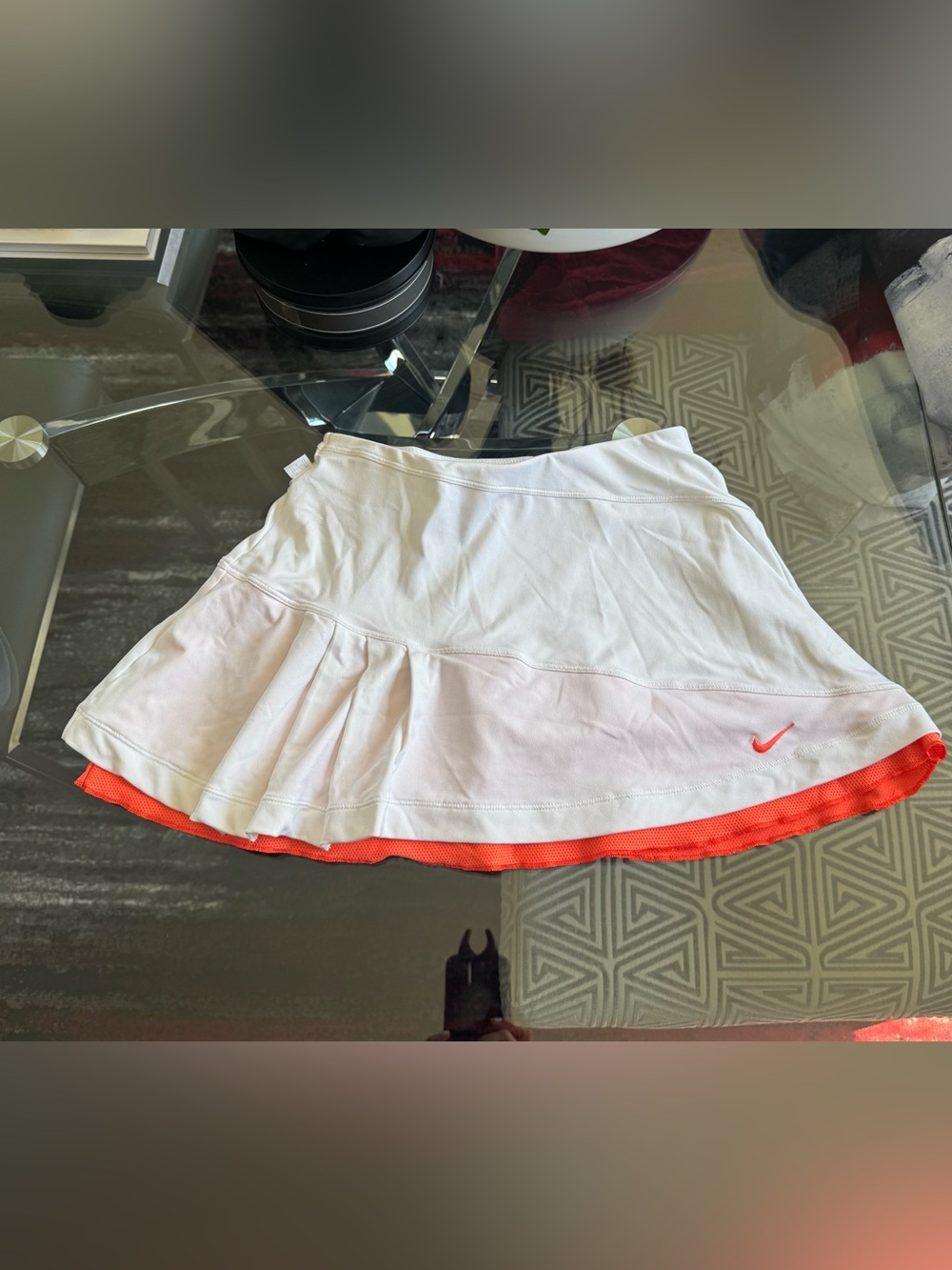 Nike Women’s White w/ Orange Tennis Skort XS.